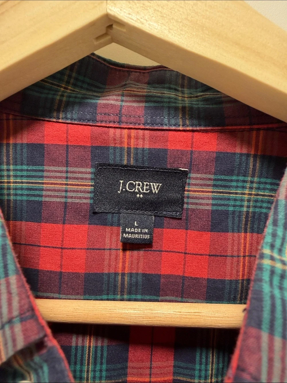 J.Crew Men’s Large Plaid Button Down Shirt Red Navy Green Long Sleeve Preppy